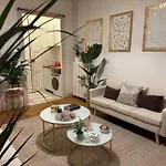 Elegant appartement d artiste